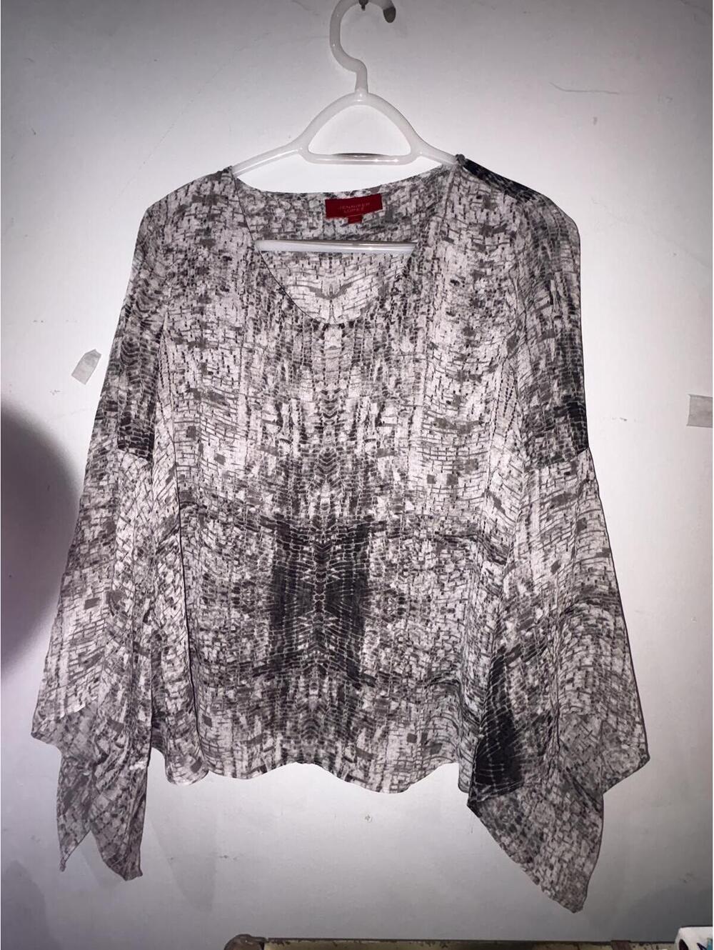 Jennifer Lopez Abstract Print Bell Sleeve Blouse Size S